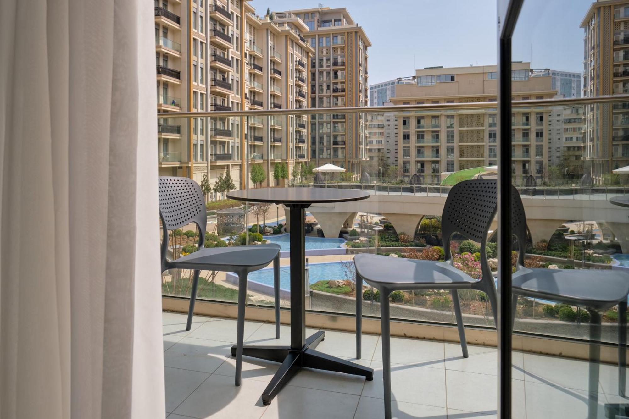 Stylo Residences & Suites Tashkent Bagian luar foto